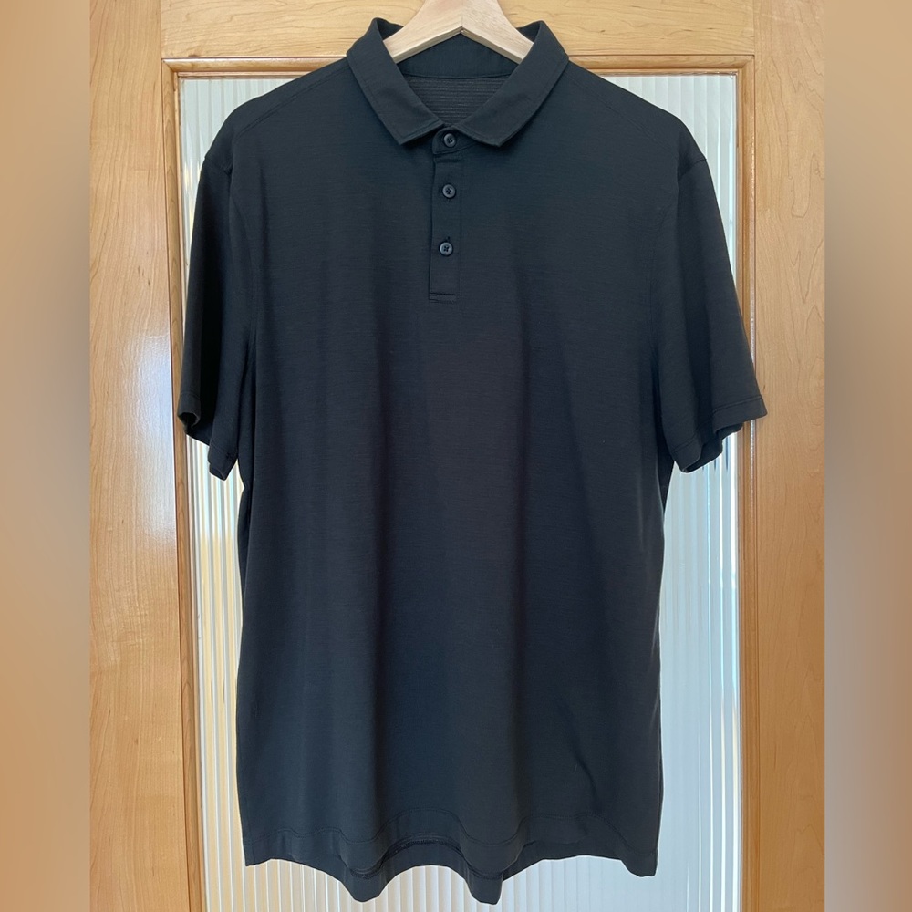 Lululemon Short Sleeved Polo - Men’s L (Black)